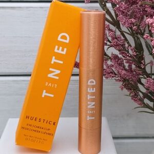 Live Tinted Huestick in Grounded